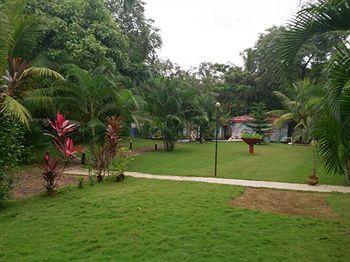 Retreat Anjuna Resort Exterior foto
